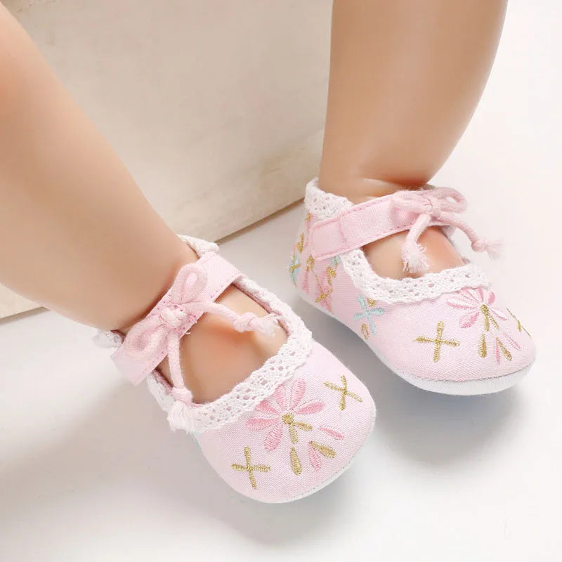 Flower Embroidery Baby Girl Shoes Cotton Non-slip