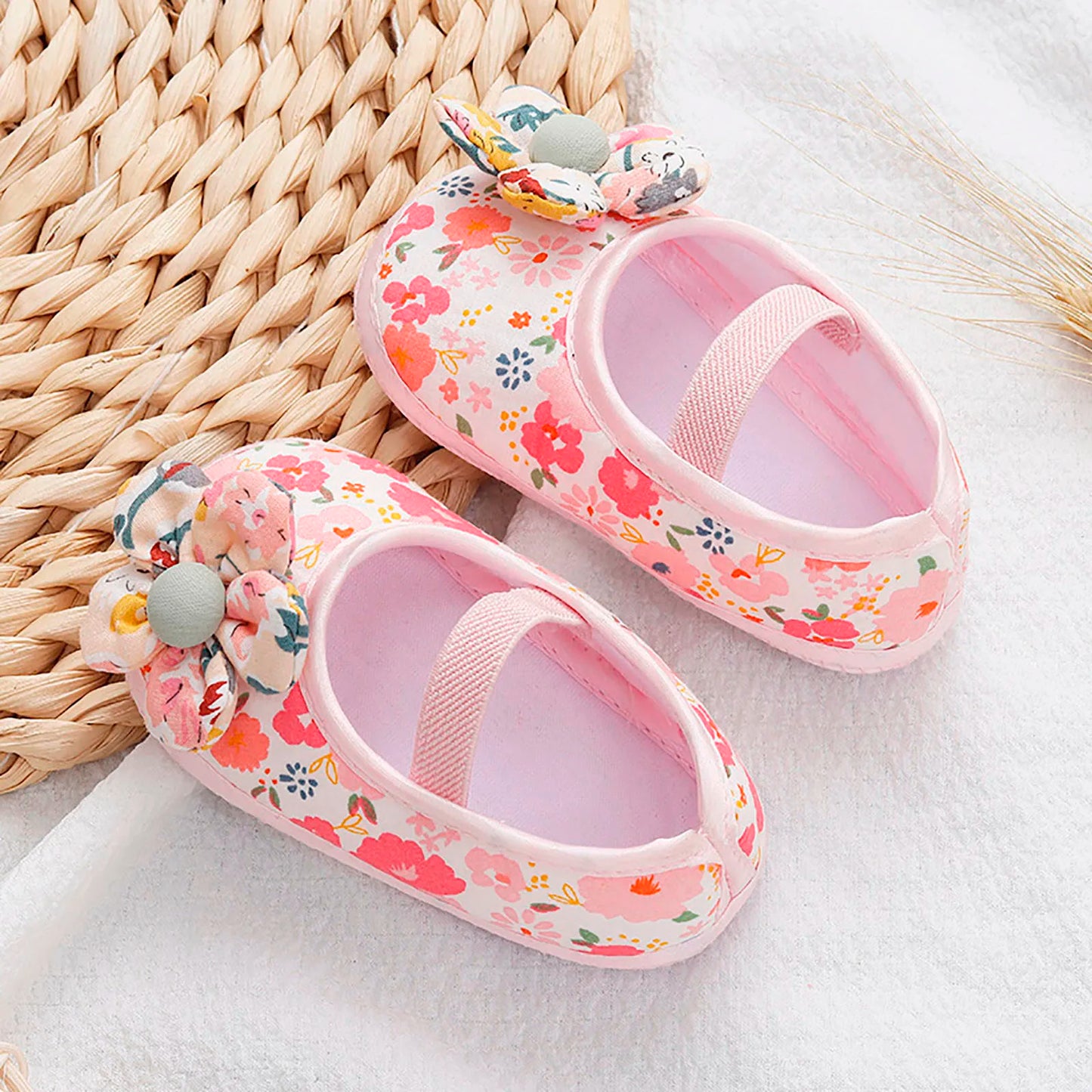 Baby Girls Soft Sole Toddler Shoes Infant Baby Floral Print Flat Walkers Shoes Colorful Princess Shoes 2024 обувь для малышей